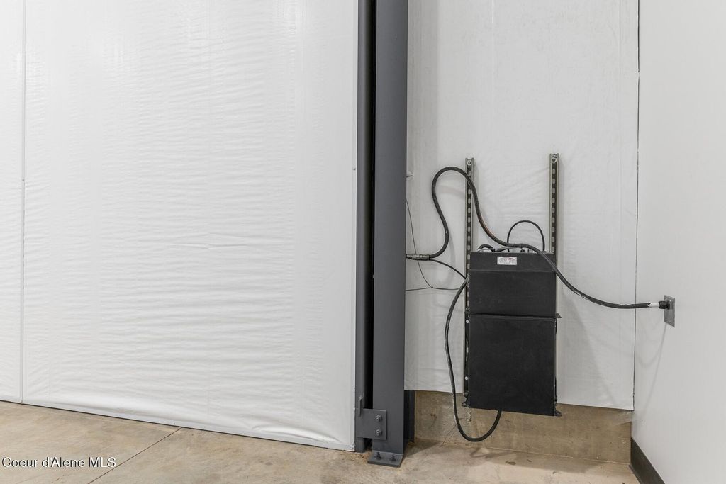 1189 Woodland Dr, Sandpoint, ID 83864 photo 20