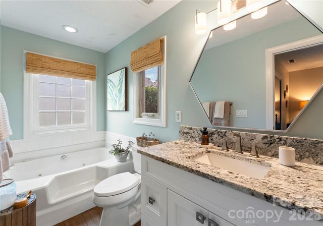 14617 Waterside Drive, Charlotte, NC 28278