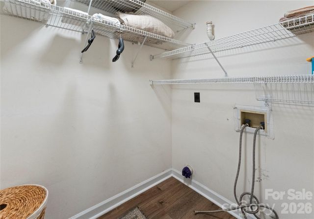 14617 Waterside Drive, Charlotte, NC 28278