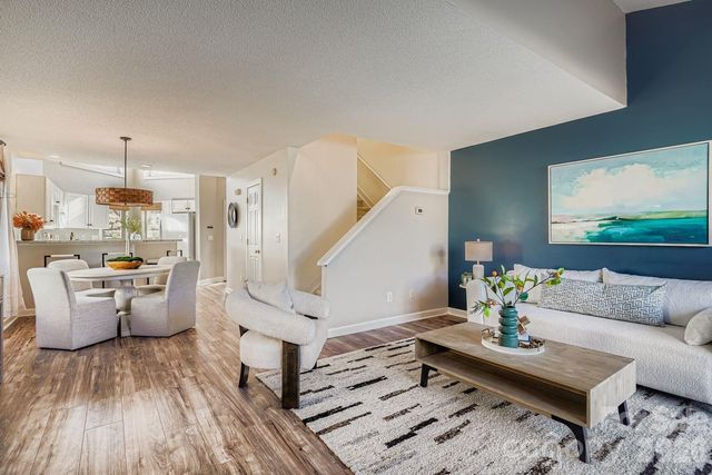 14617 Waterside Drive, Charlotte, NC 28278