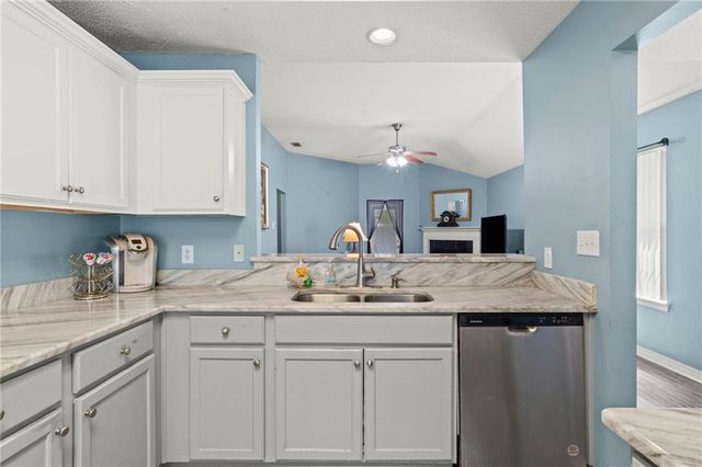8650 Hamilton Bridges Drive S, Mobile, AL 36695