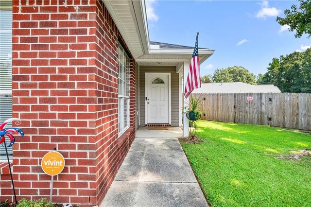 8650 Hamilton Bridges Drive S, Mobile, AL 36695