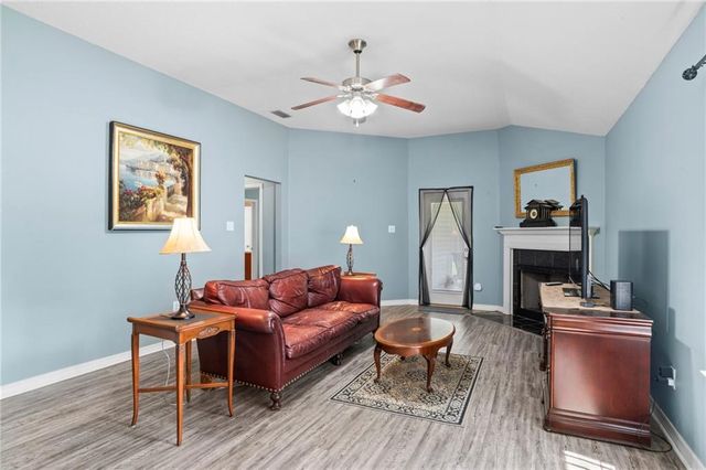 8650 Hamilton Bridges Drive S, Mobile, AL 36695