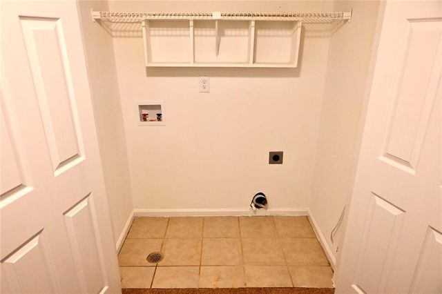 1851 Grant Court, Kennesaw, GA 30144