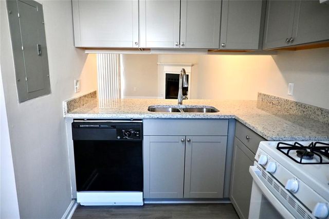 1851 Grant Court, Kennesaw, GA 30144