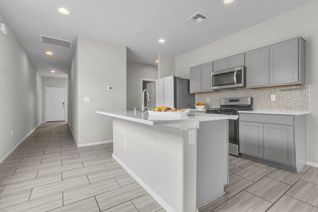 4850 Grizzly Peak Road NE, Rio Rancho, NM 87144