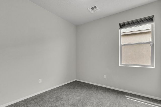 4850 Grizzly Peak Road NE, Rio Rancho, NM 87144