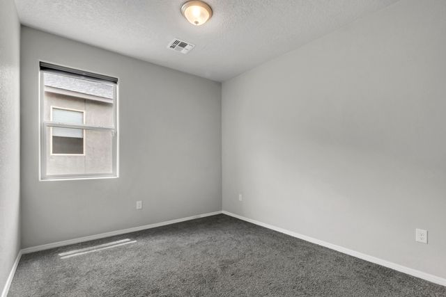 4850 Grizzly Peak Road NE, Rio Rancho, NM 87144
