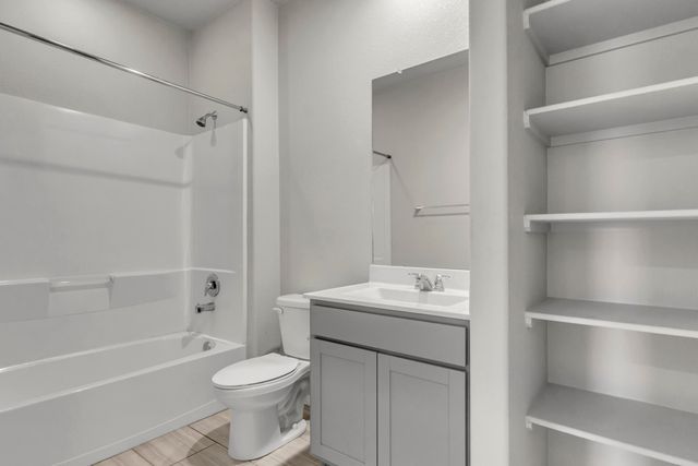 4850 Grizzly Peak Road NE, Rio Rancho, NM 87144