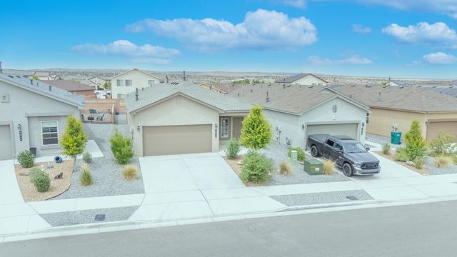 4850 Grizzly Peak Road NE, Rio Rancho, NM 87144