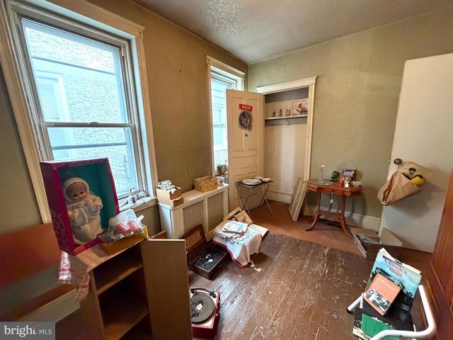 4638 E STILES ST, Philadelphia, PA 19137