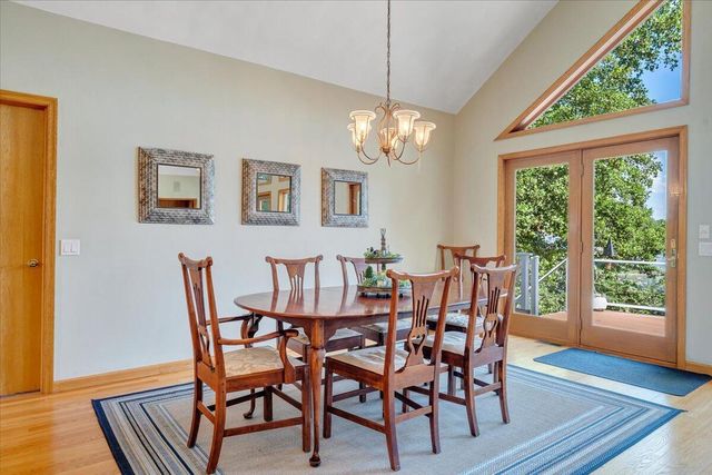 451 Sourwood DR, Hardy, VA 24101