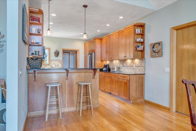 451 Sourwood DR, Hardy, VA 24101