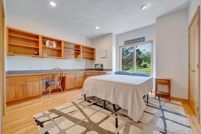 451 Sourwood DR, Hardy, VA 24101