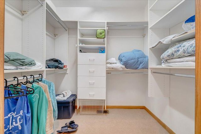 451 Sourwood DR, Hardy, VA 24101