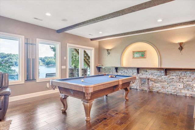 451 Sourwood DR, Hardy, VA 24101