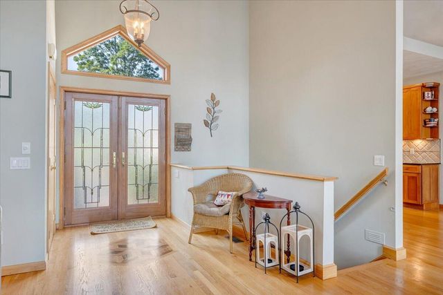 451 Sourwood DR, Hardy, VA 24101