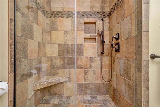 451 Sourwood DR, Hardy, VA 24101