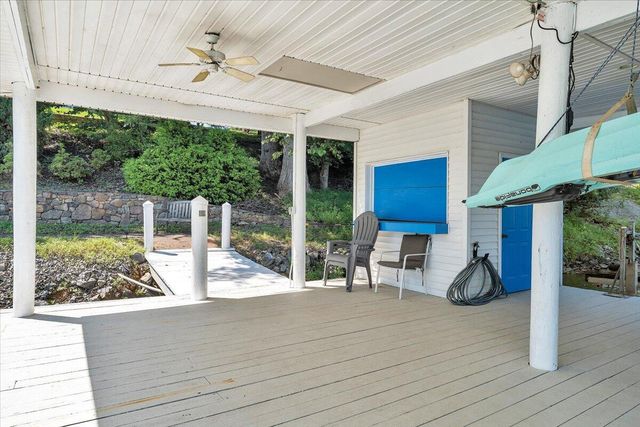 451 Sourwood DR, Hardy, VA 24101