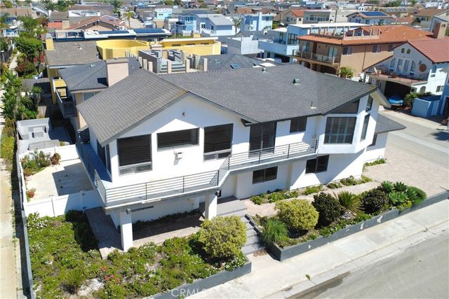 860 Mandalay Beach Road, Oxnard, CA 93035