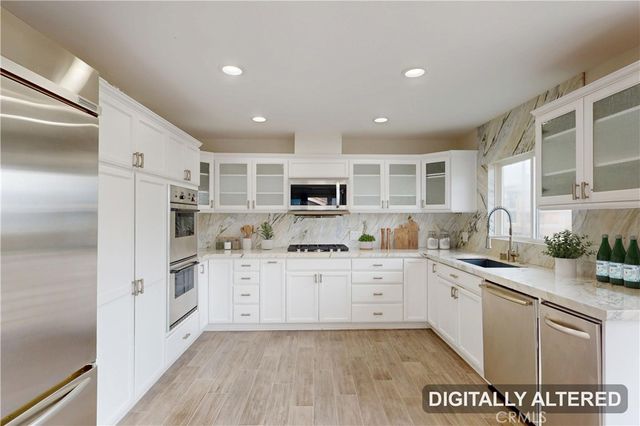 860 Mandalay Beach Road, Oxnard, CA 93035