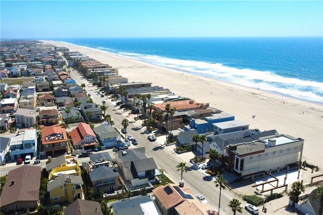 860 Mandalay Beach Road, Oxnard, CA 93035