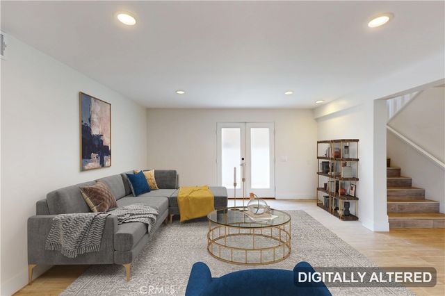 860 Mandalay Beach Road, Oxnard, CA 93035
