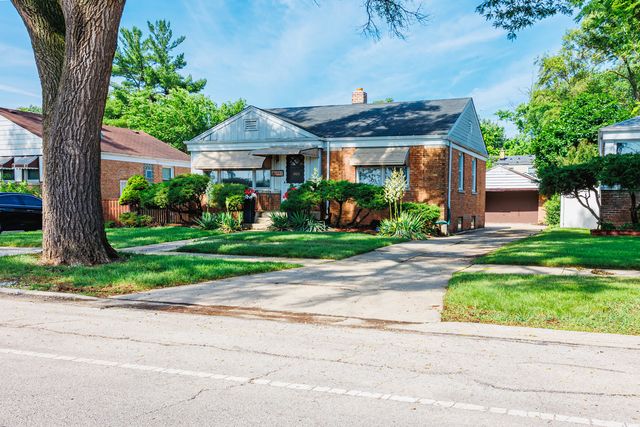 1542 Gardner Road, Westchester, IL 60154