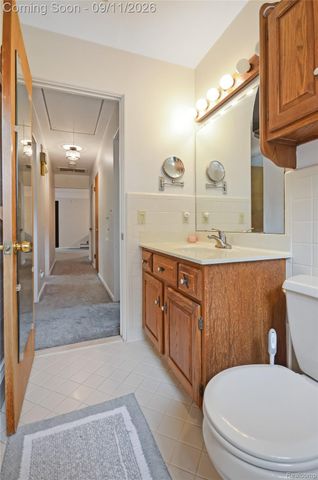 44819 Duffield Avenue, Sterling Heights, MI 48314