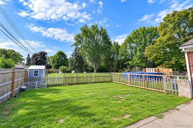 44819 Duffield Avenue, Sterling Heights, MI 48314