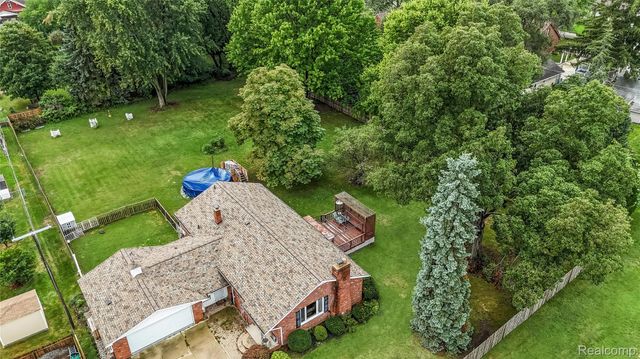 44819 Duffield Avenue, Sterling Heights, MI 48314