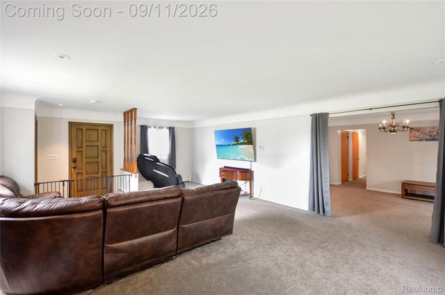 44819 Duffield Avenue, Sterling Heights, MI 48314