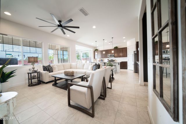 22965 S 207th Place, Queen Creek, AZ 85142