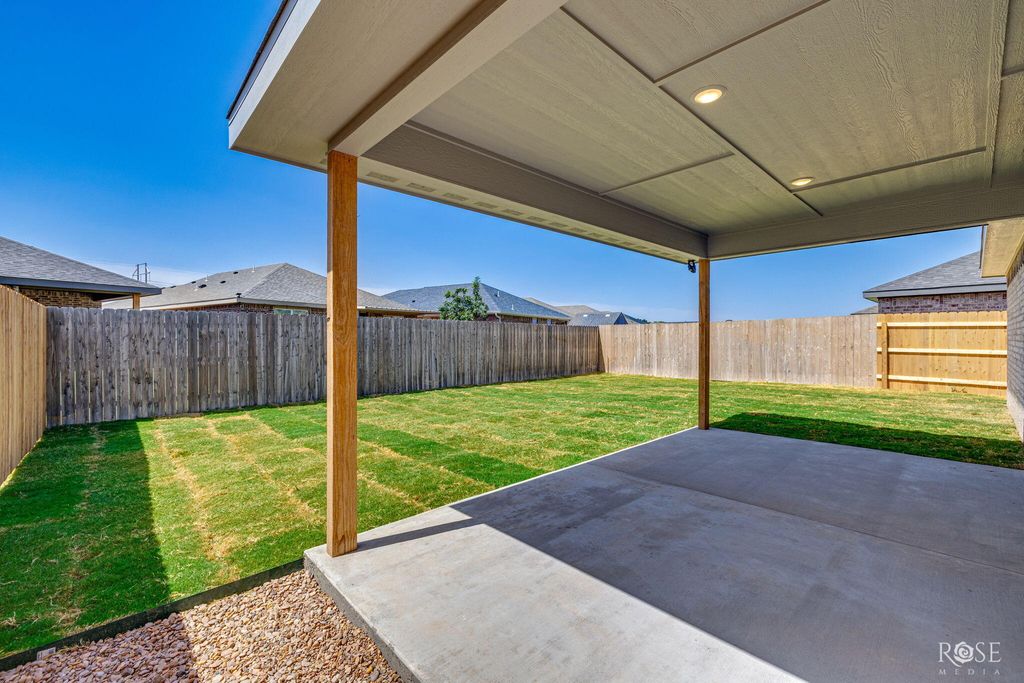 Image 20 of property listing at 3021 Walnut Hill Drive, San Angelo, TX 76904