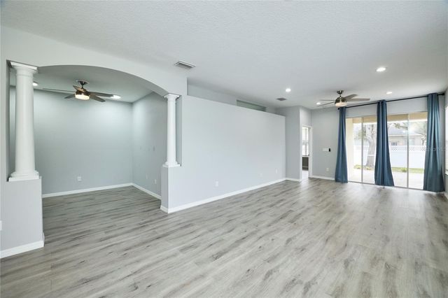 3433 CHAPEL CREEK CIRCLE, Wesley Chapel, FL 33544