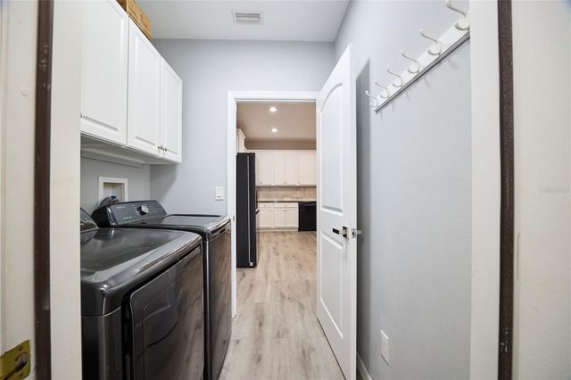 3433 CHAPEL CREEK CIRCLE, Wesley Chapel, FL 33544