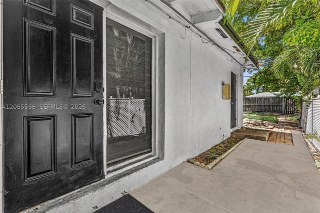1943 Rodman St, Hollywood, FL 33020