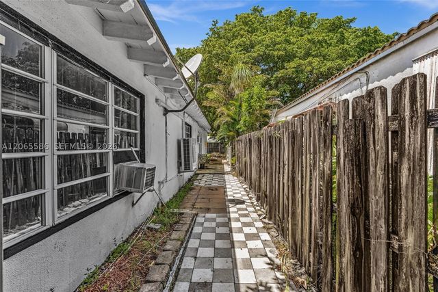 1943 Rodman St, Hollywood, FL 33020