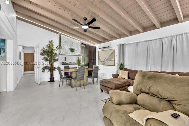 1943 Rodman St, Hollywood, FL 33020