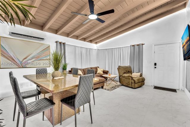 1943 Rodman St, Hollywood, FL 33020