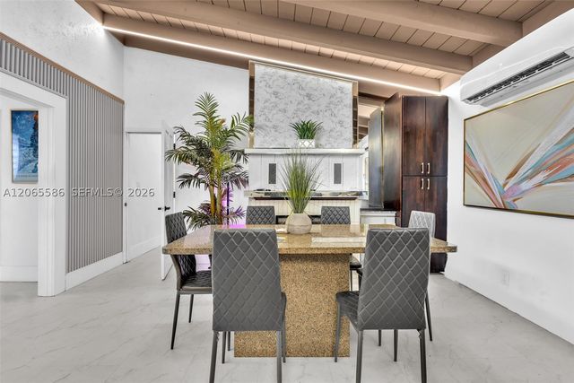 1943 Rodman St, Hollywood, FL 33020