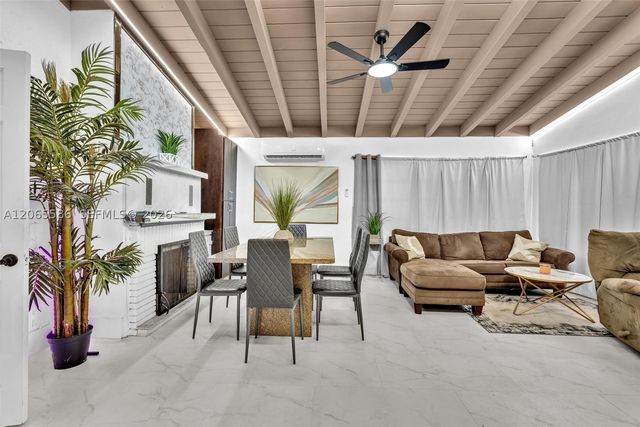 1943 Rodman St, Hollywood, FL 33020