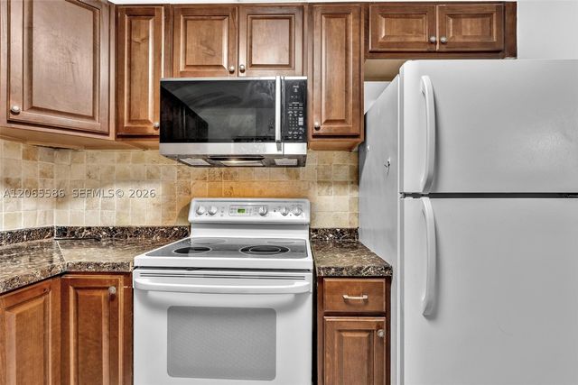 1943 Rodman St, Hollywood, FL 33020