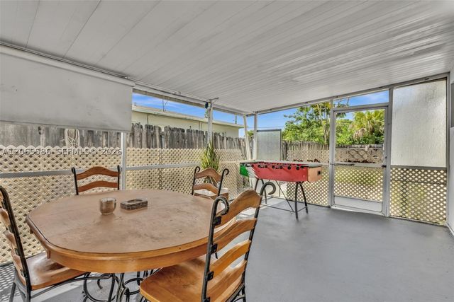 1943 Rodman St, Hollywood, FL 33020