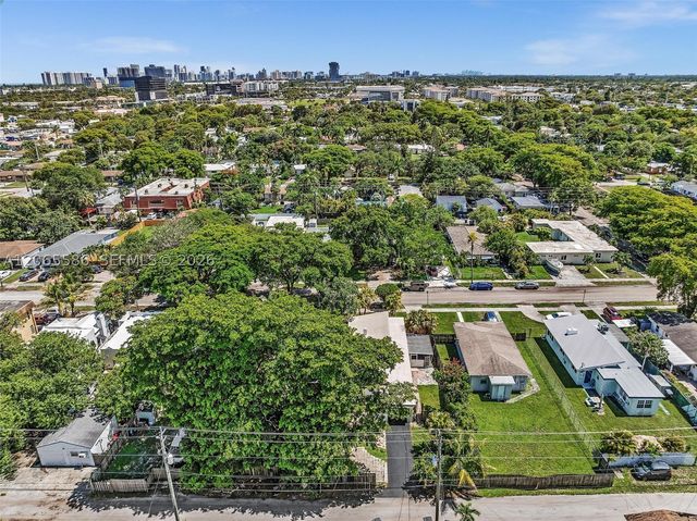 1943 Rodman St, Hollywood, FL 33020