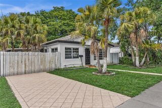 1943 Rodman St, Hollywood, FL 33020