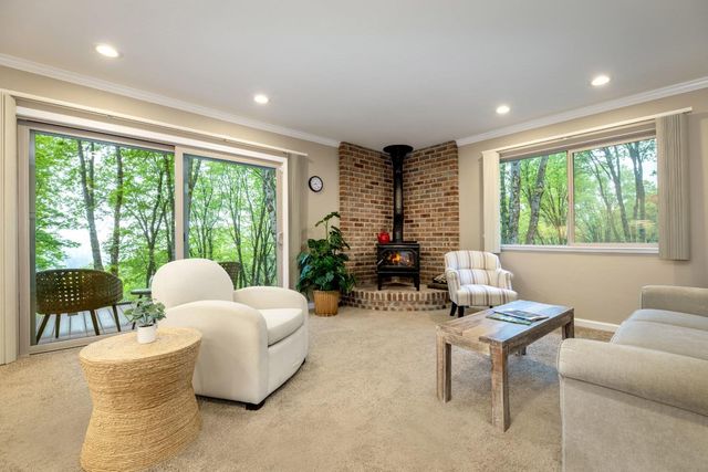 14437 Lightning Tree Rd, Nevada City, CA 95959