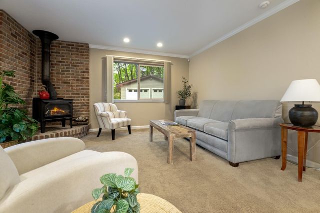 14437 Lightning Tree Rd, Nevada City, CA 95959