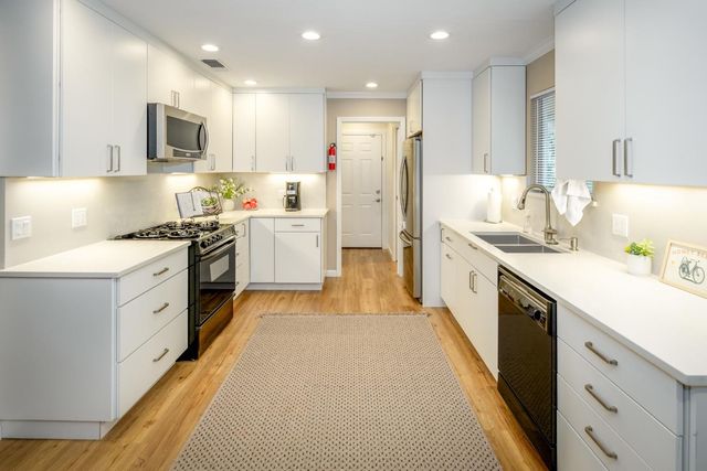 14437 Lightning Tree Rd, Nevada City, CA 95959