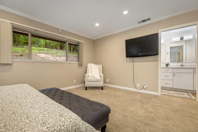 14437 Lightning Tree Rd, Nevada City, CA 95959